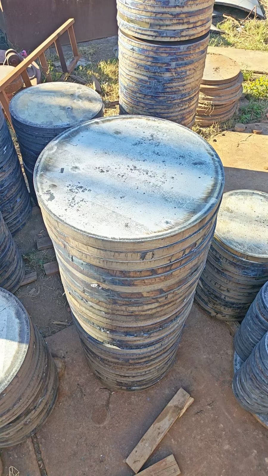 法兰毛坯产品实拍 - 任丘铁森金属制品有限公司